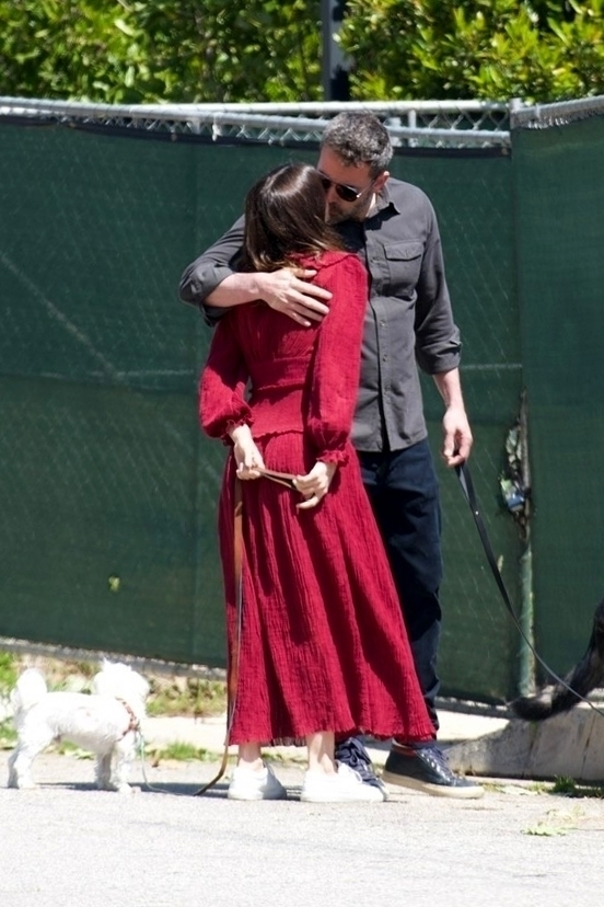 Brentwood, CA  - Ben Affleck and girlfriend Ana de Armas go for a walk with their dogs around the neighborhood and have few sweet moments. The pair held hands and snuck in a kiss during their outing.

BACKGRID USA 30 MARCH 2020, Image: 510787148, License: Rights-managed, Restrictions: , Model Release: no, Credit line: piper / BACKGRID / Backgrid USA / Profimedia